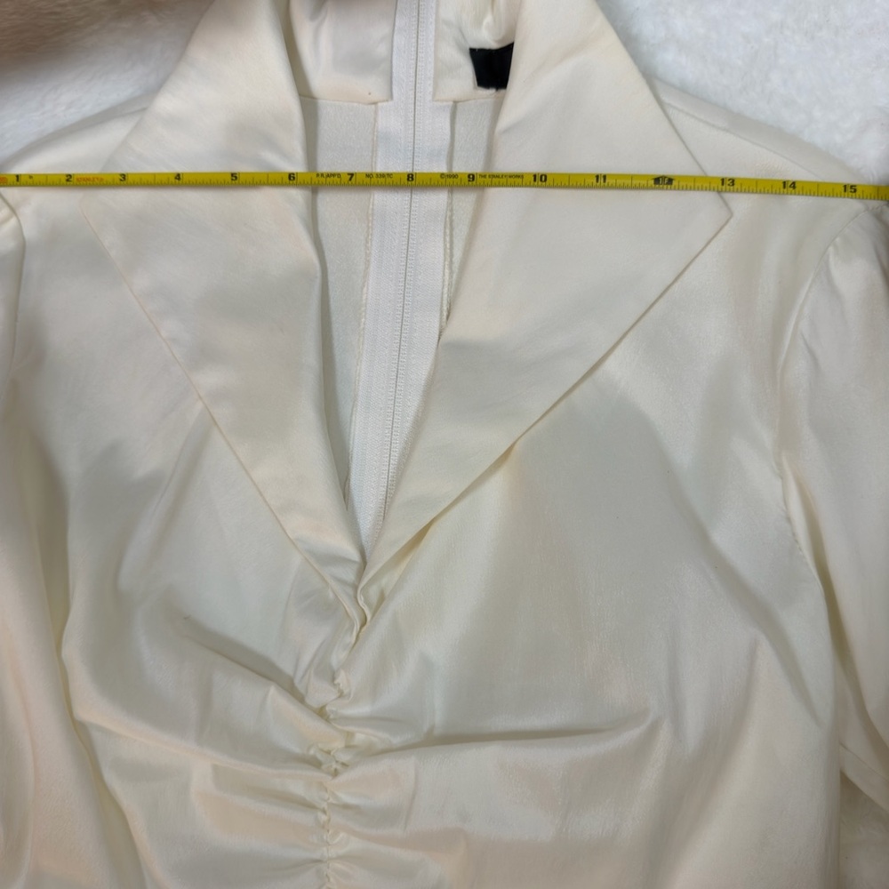 Tadashi Ruched bouse - Picture 3 of 8